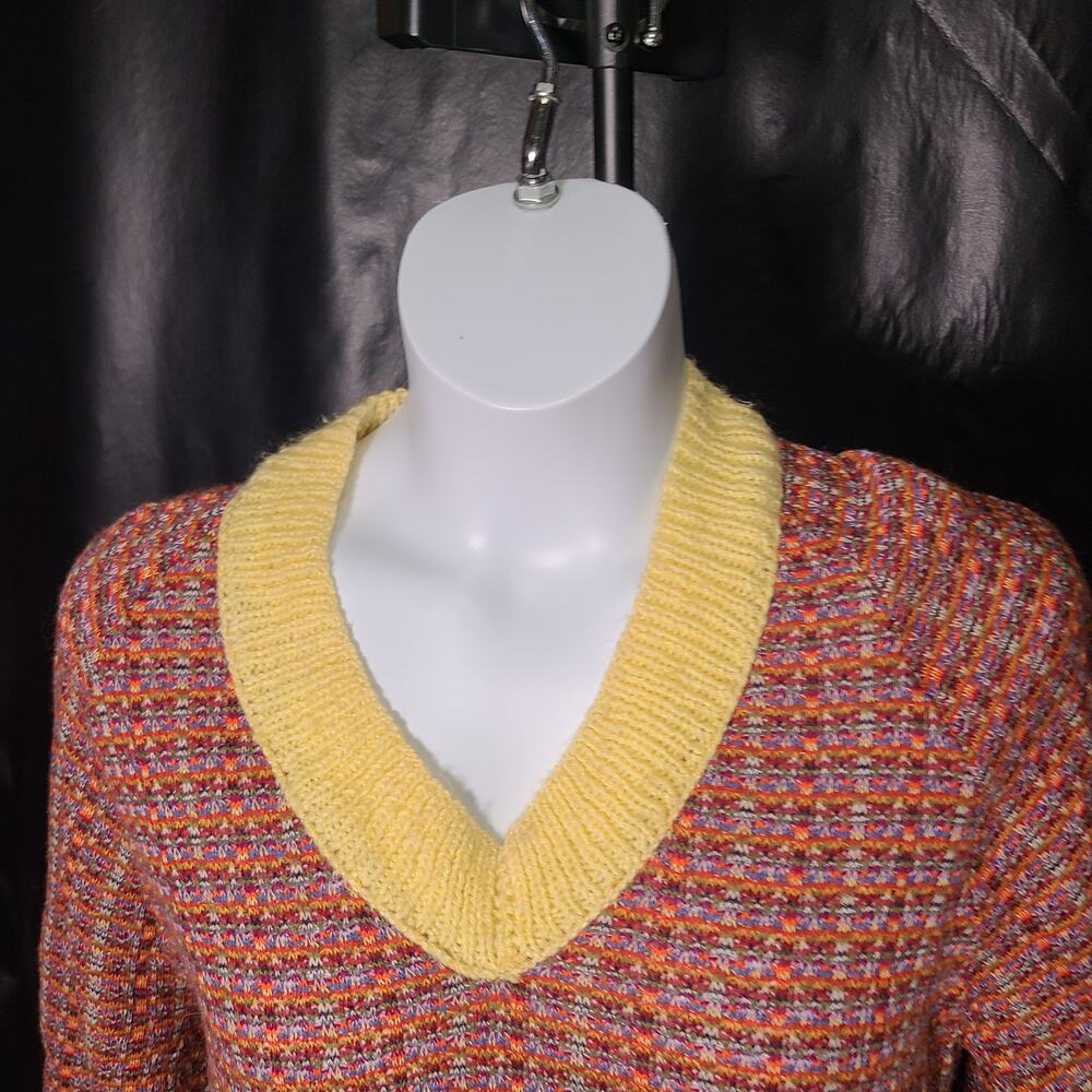 Vintage 70s handmade rainbow Knit A Line Dress size large - Picture 2 of 7